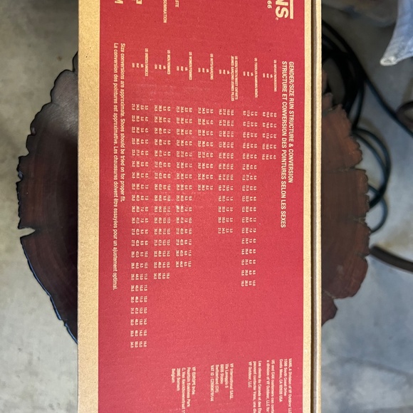 Van's -Asher Canvas Slip-Ons- (Truewht) #VNDA32QM17Q- Women's size 6. - Picture 3 of 11